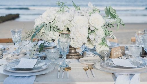 Inspiración de montajes de mesas para tu boda 1