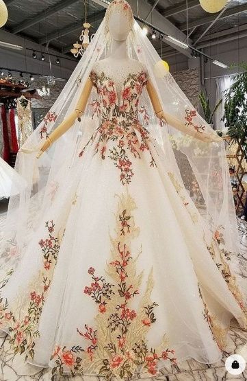 Vestidos de novia floreados 3