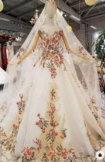 Vestidos de novia floreados - 3