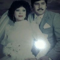 ¿Cómo era el vestido de novia de tu mamá? ¡Compártelo! - 1