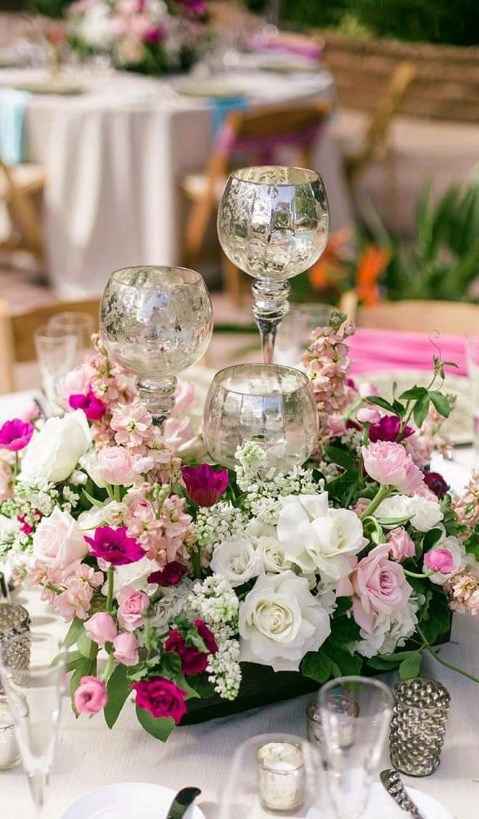 ME GUSTA LA IDEA DE VELAS, FLORES & CRISTAL
