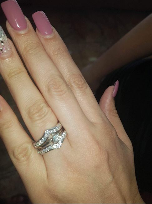 ¿De qué color y material serán sus anillos de boda? - 1