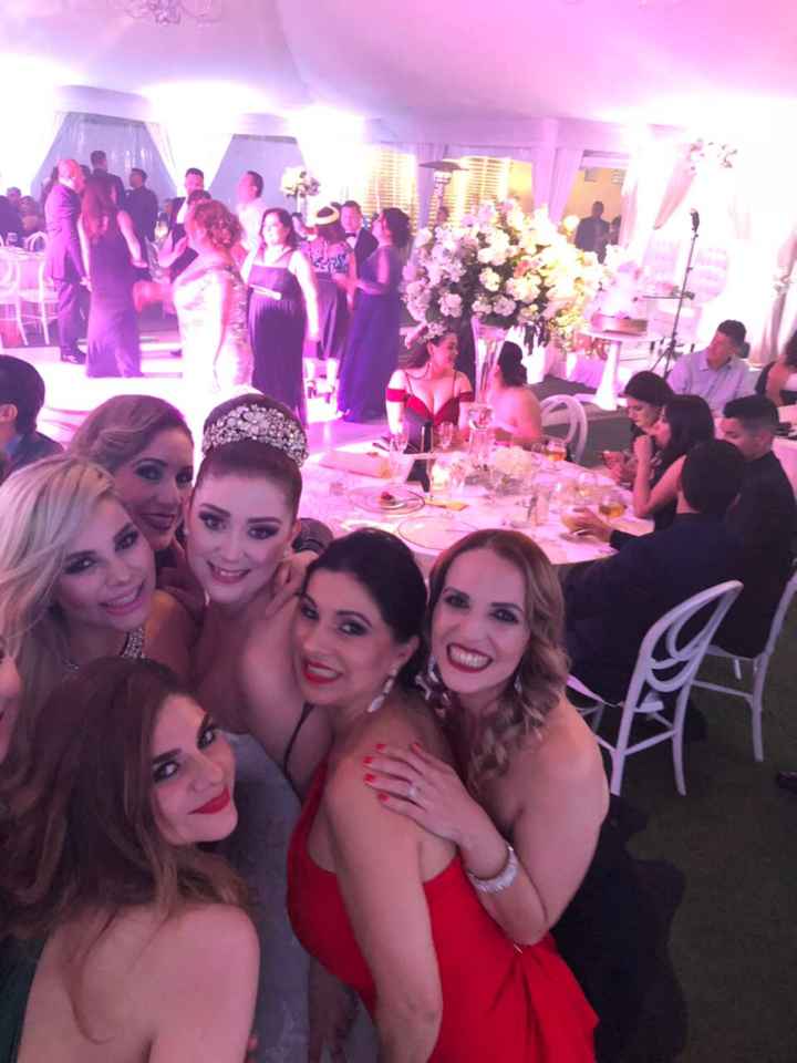 Tengo que elegir decoracion floral - 5