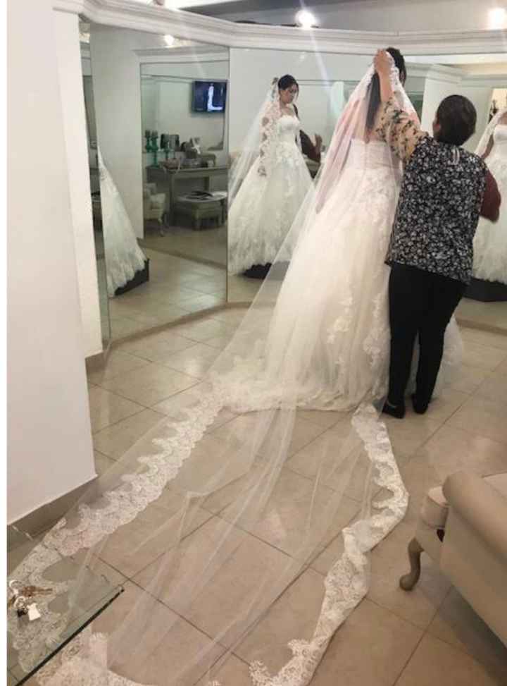  Chicas muestren una foto cuando encontraron su vestido de novia 👰🏻😍❤️ - 2