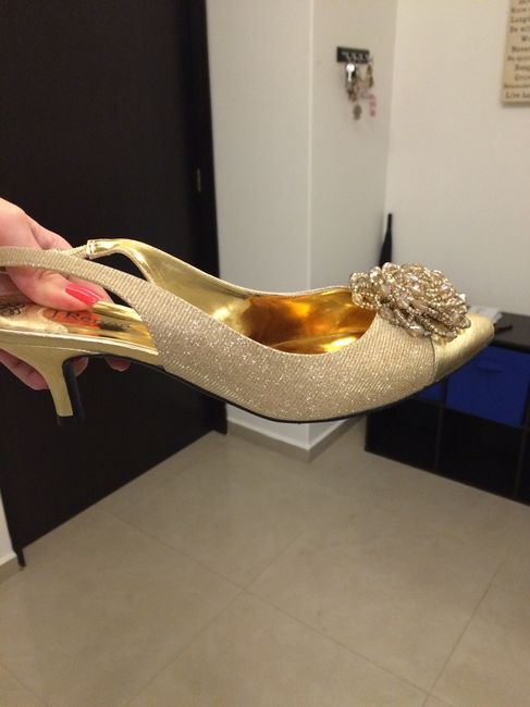Aún no tengo zapatos :/  - 1