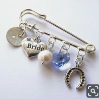 ¿Qué es lo que llevarán azul, viejo, prestado? - 1