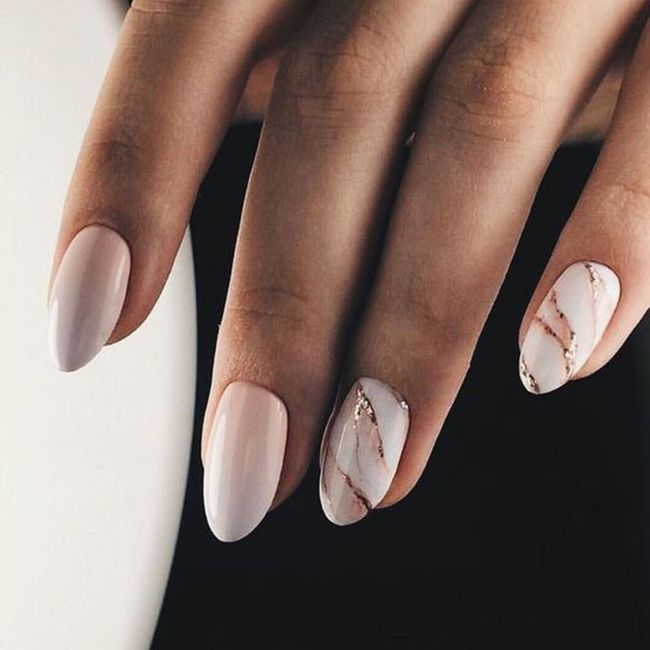 Comparte tus uñas - 1