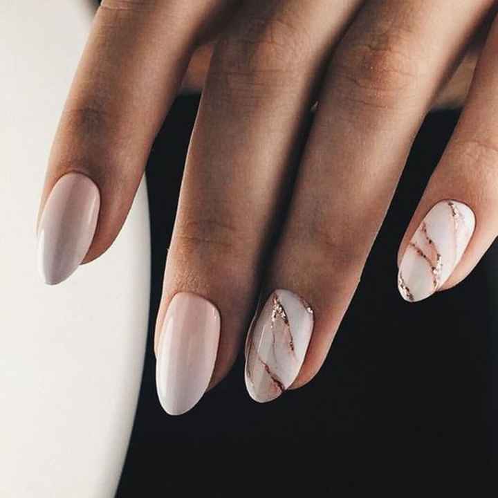 Comparte tus uñas - 1