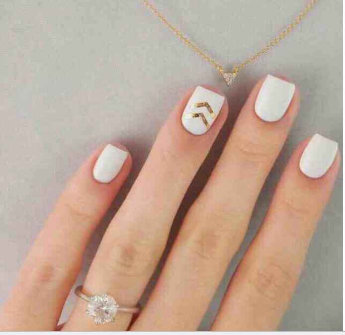 Uñas de novia: cortas - 1