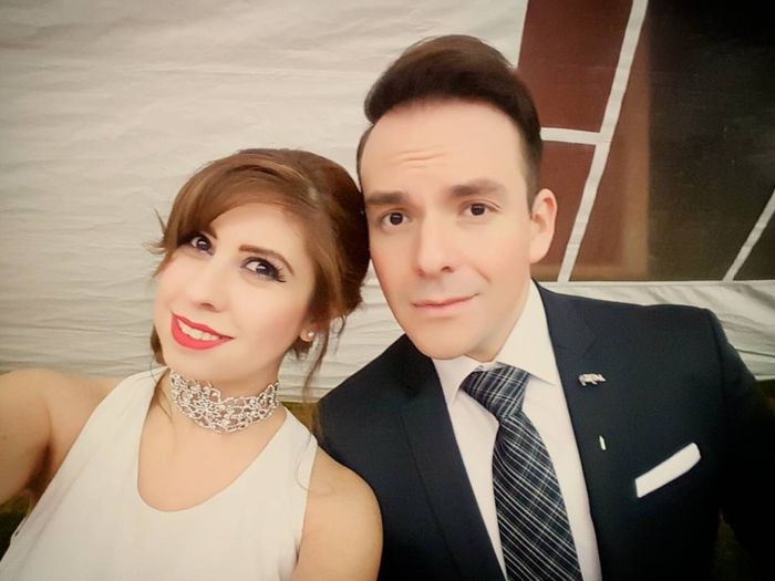 Una de tantas bodas a las que hemos ido, la que sigue: la nuestra