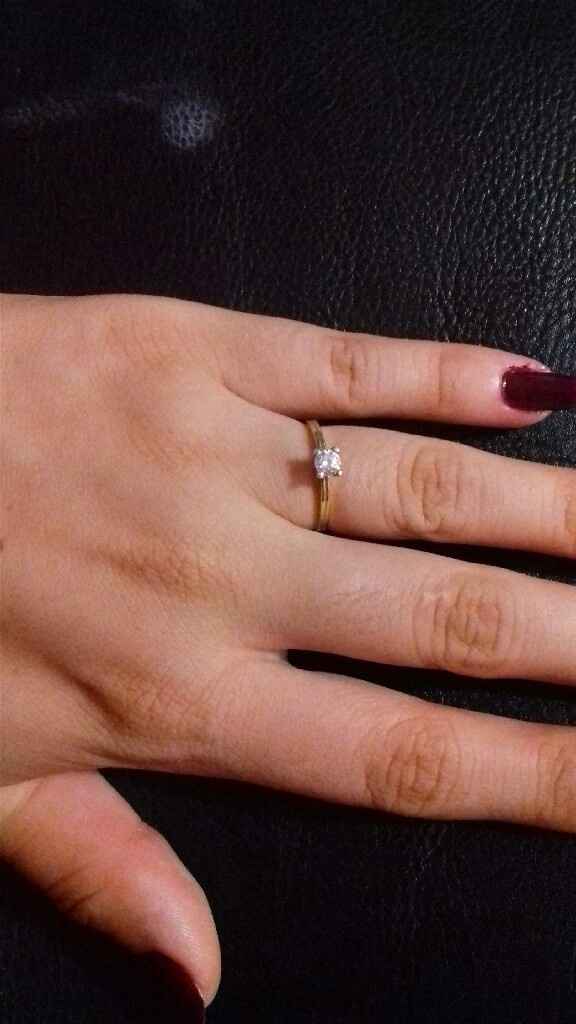 Compartan su anillo de compromiso ? - 1