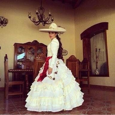 Vestidos de novia para boda mexicana - 6