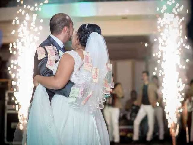 Recolecta de dinero en boda 1
