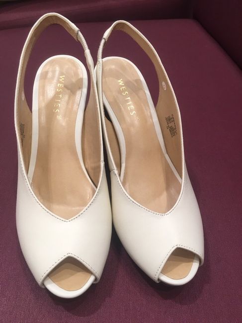 Donde comprar zapatos que no sea en el centro? - 1