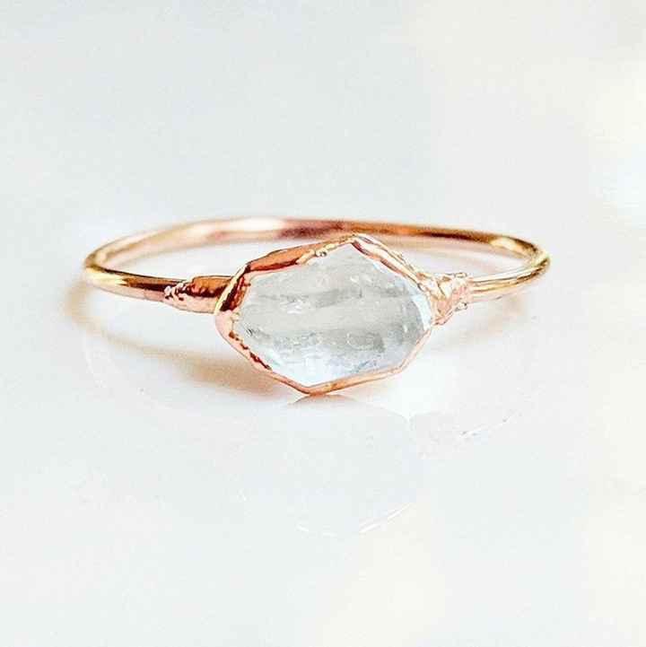 Hubiera elegido otro anillo de compromiso: ¿V o F? - 1