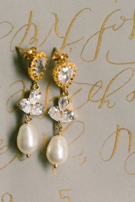 Aretes
