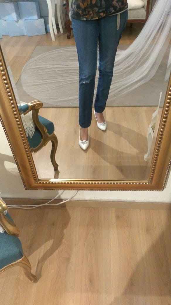 ¿Cuál es el precio justo de los zapatos? - 1
