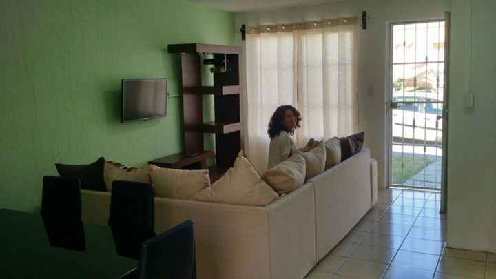 El comedor fue la primer compra, luego la sala y ese mueble este año 