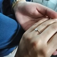 Anillo de compromiso, Laura - 1