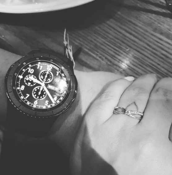 su reloj de compromiso