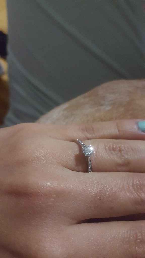 Lunes de presumir su anillo - 1