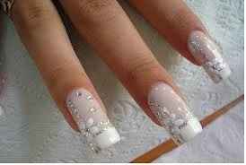 Estilos de uñas para las novias - 1