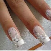 Estilos de uñas para las novias - 1