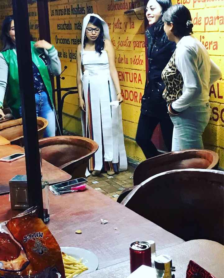 Despedida de soltera 🤪🍻🥂 - 1