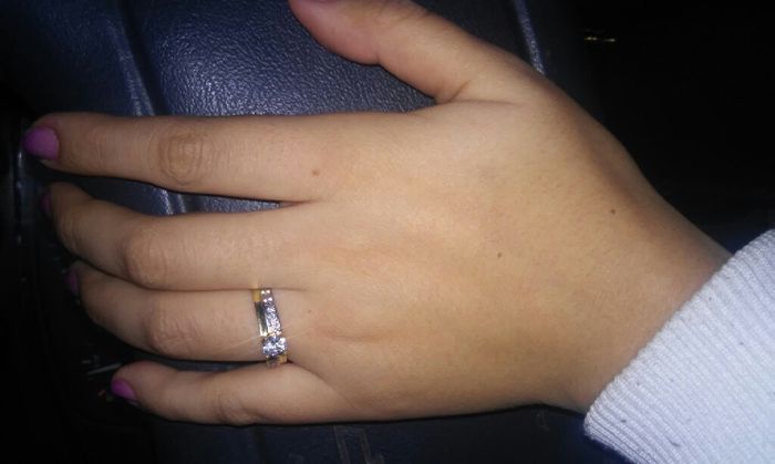 Mi anillo de compromiso - 1