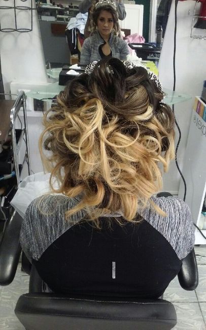 Mi prueba de peinado y a unas cuantas horas de mi gran dia - 2