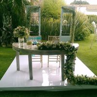 mesa arreglo de cola 