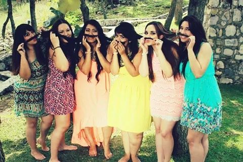 bigotes