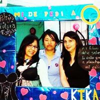 con mi tia y hermana