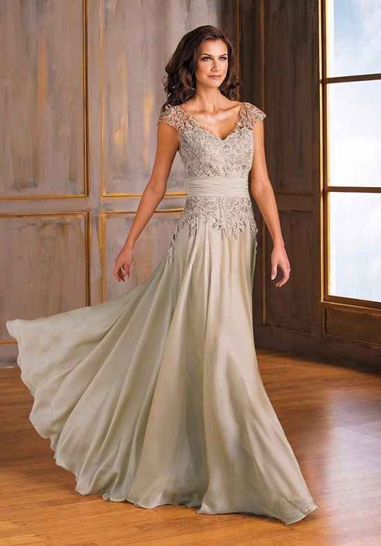 Vestido en tono champagne