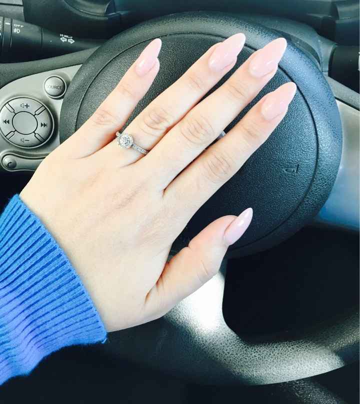 ¡Presuman sus bellos anillos! - 1