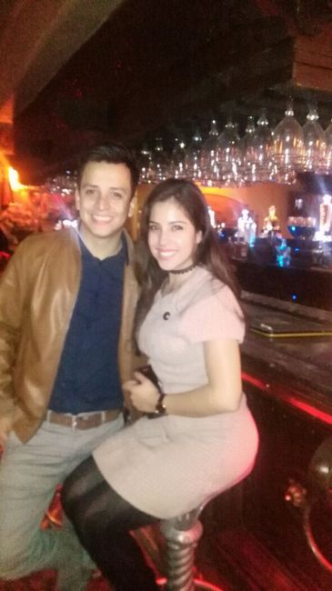 Reto a los novios a... Poner la foto más vieja que tengan juntos. 1