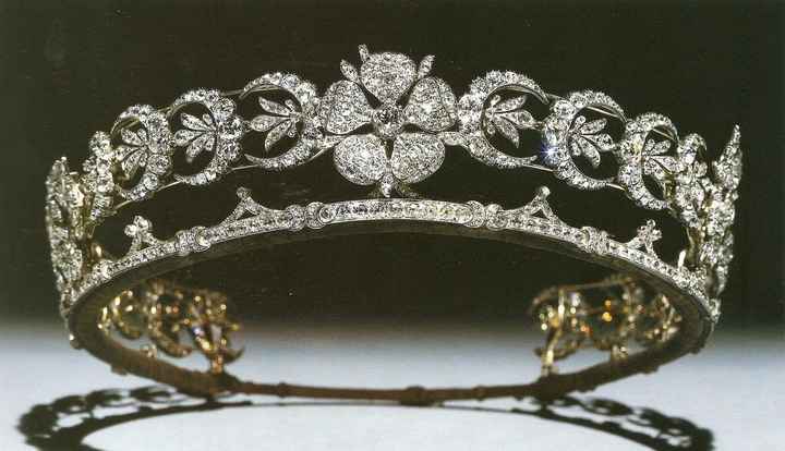 tiaras