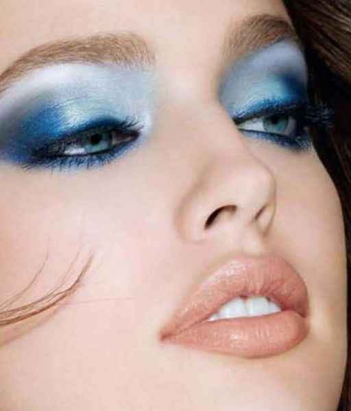 maquillajes en tono azul