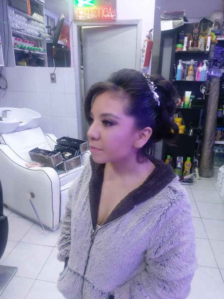 Prueba de maquillaje a las 6 de la mañana 😴 - 2