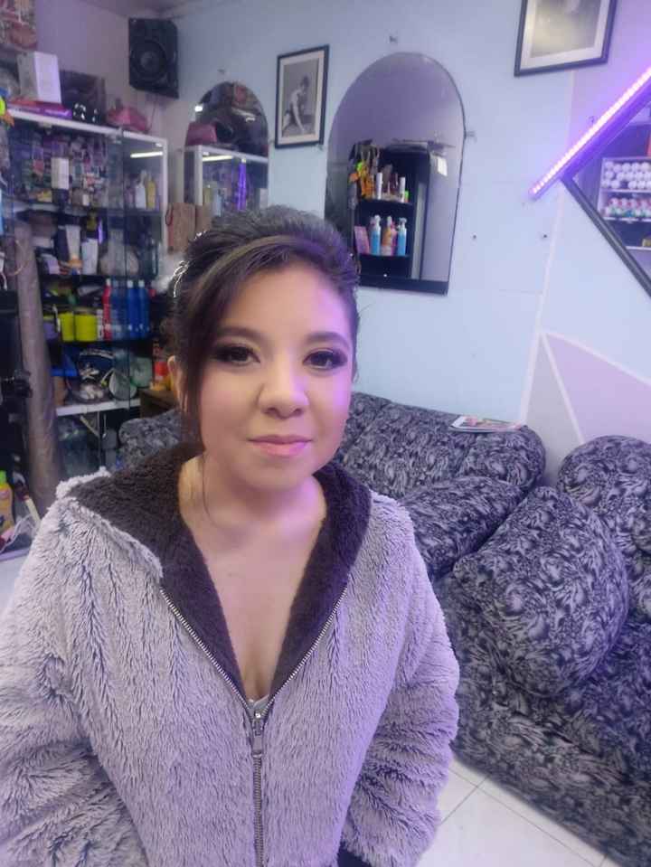 Prueba de maquillaje a las 6 de la mañana 😴 - 3