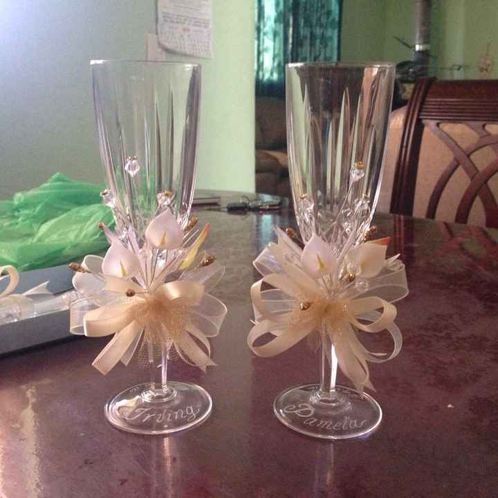 Copas,cuchillo y pala - 1