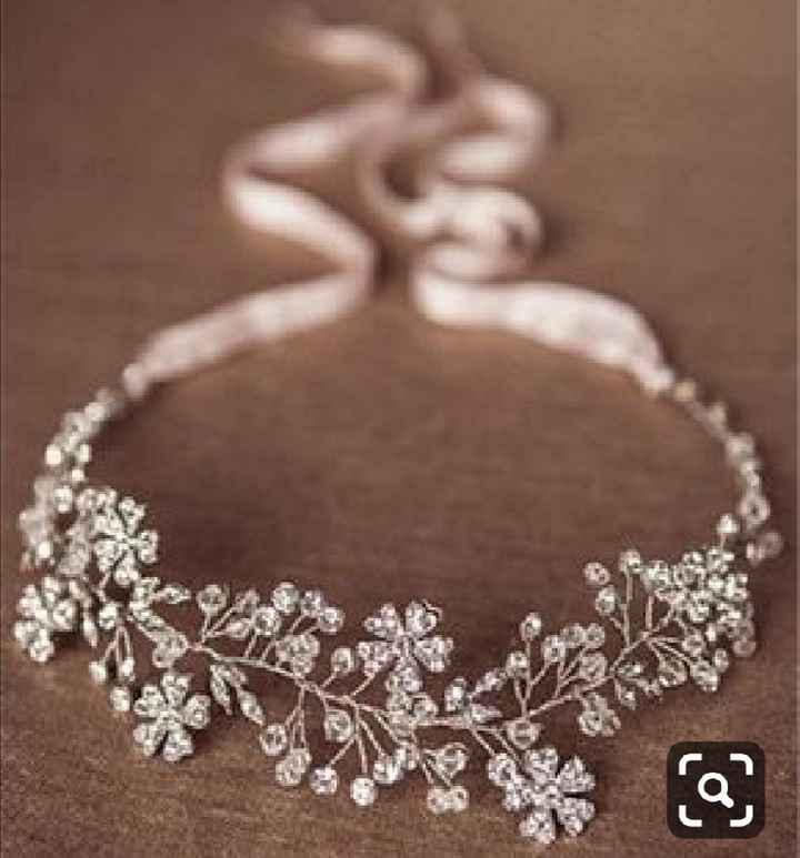 Comparte tu accesorio de pelo - 1