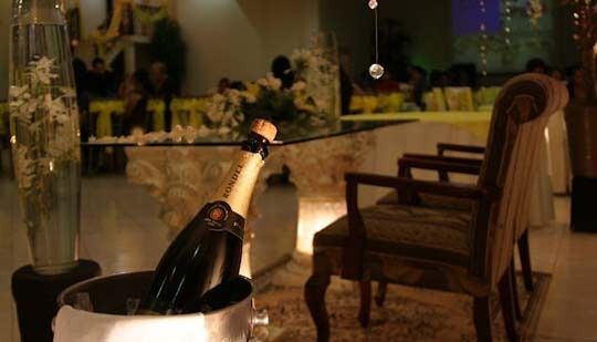 SOÑANDO CON ESE MOMENTO