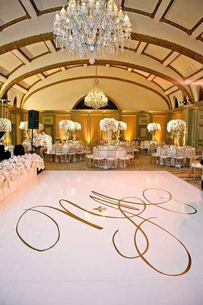 Decoraciones en dorado con blanco - 1