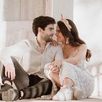 Esencial o lujo : Save the date - 1