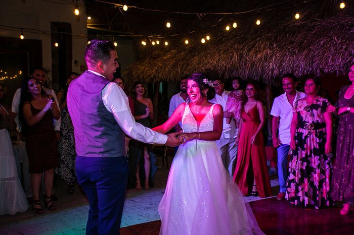 Bodas reales 2022: Postea tu foto más divertida de boda 23