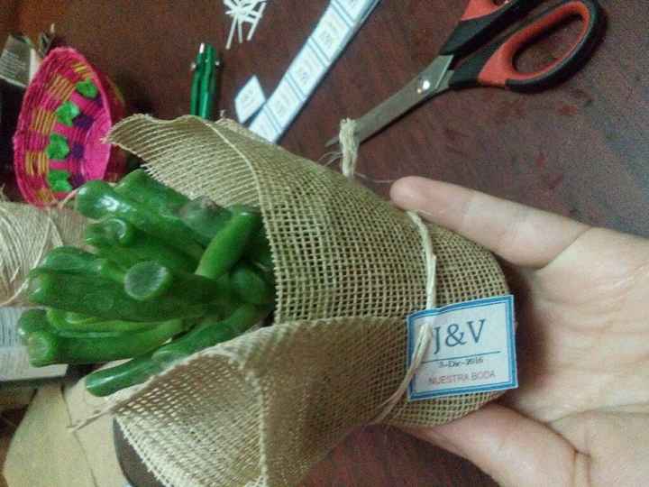 Mas recuerdos!!!  dulces y plantitas - 7