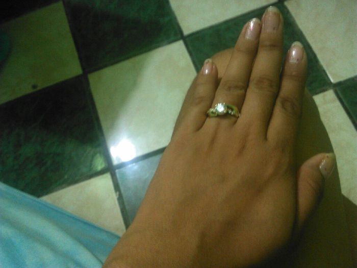 Mi anillo de compromiso!! muy contenta - 2