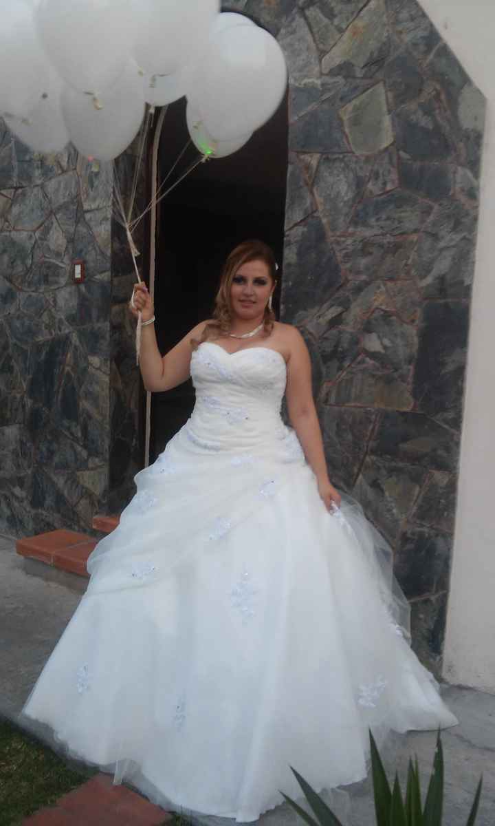 Chicas compartan su vestido de novia - 1