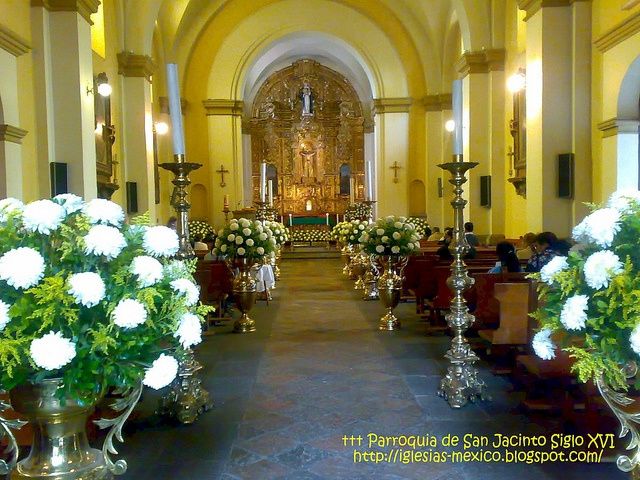 Interior de San JAcinto
